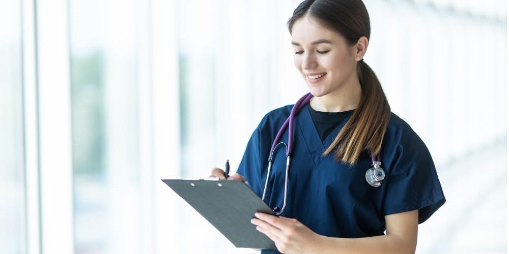 Study Nursing in New Zealand Top Universities, Course Details, Eligibility Fees, Salary
